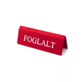 PIROS MŰBŐR FOGLALT TÁBLA FEHÉR NYOMATTAL, KICSI