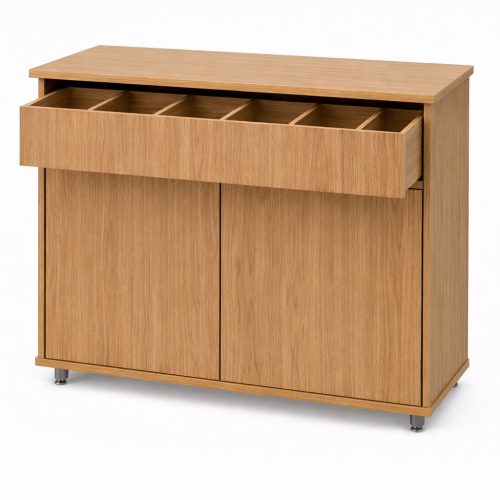 631 Kisegítő asztal