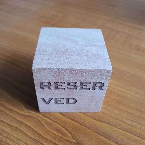 Foglaló kocka bükkfából